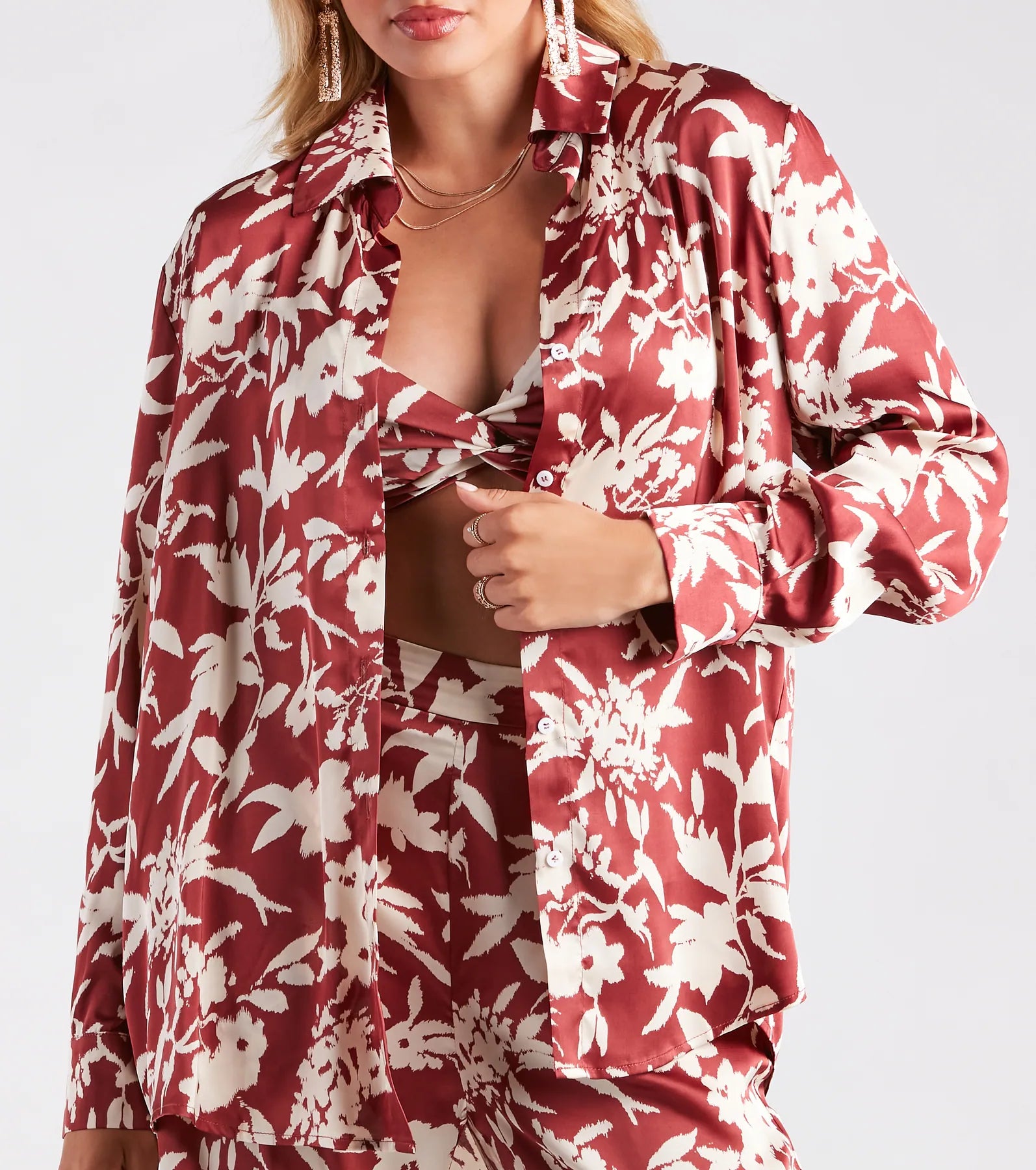 Major Muse Floral Satin Button-Down Top - Image 4