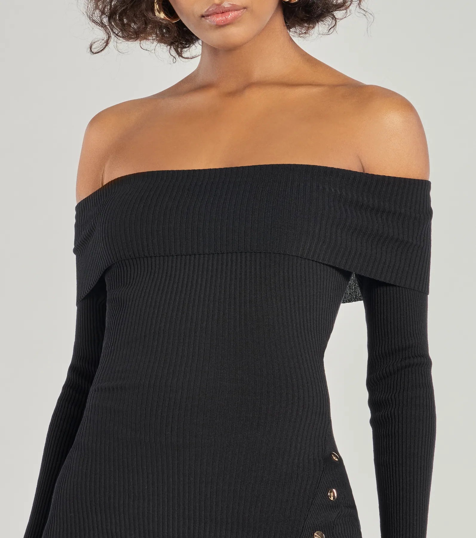 Keeping Knit Chic Long Sleeve Midi Dress - Image 7