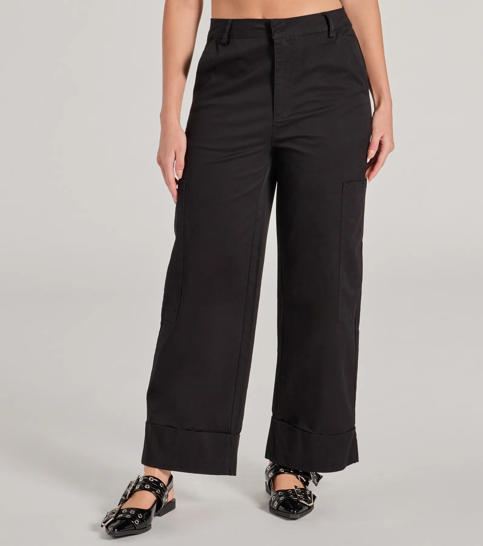Weekend Trip High-Rise Cuffed Cargo Pants - Image 4