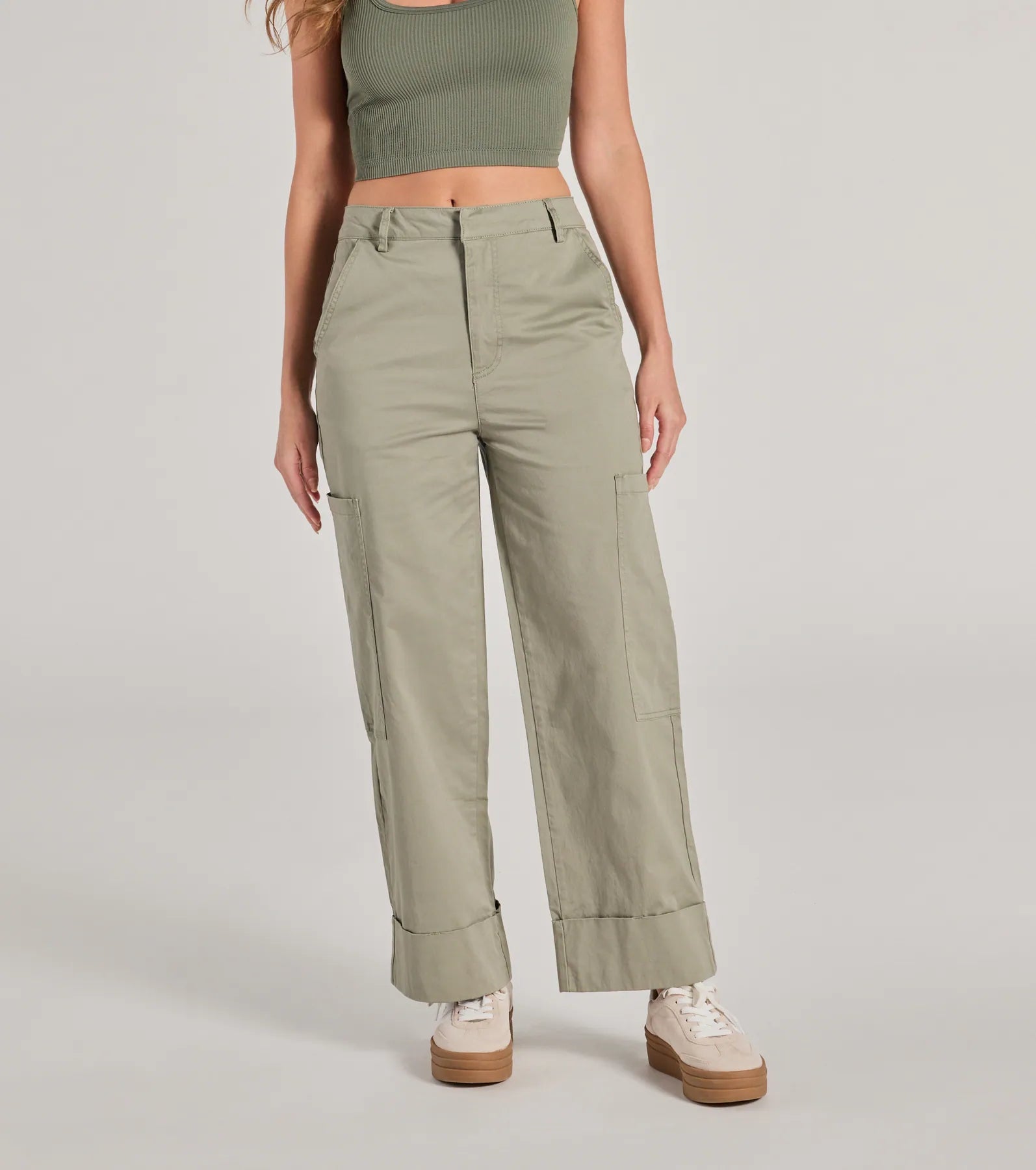 Weekend Trip High-Rise Cuffed Cargo Pants - Image 8